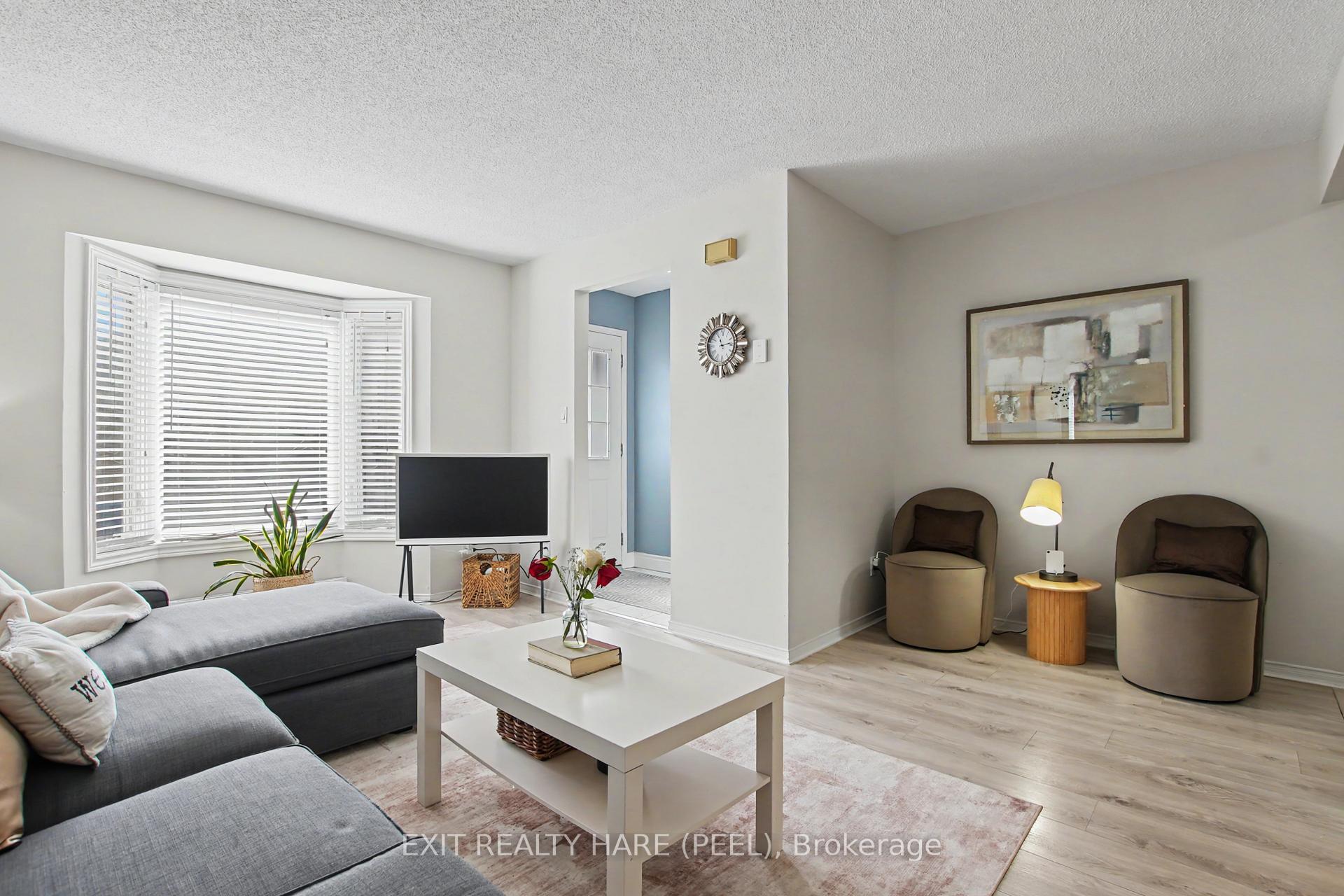 Photo 12 of Unit 93, 90 Lawrence Avenue, Orangeville — HOMEH