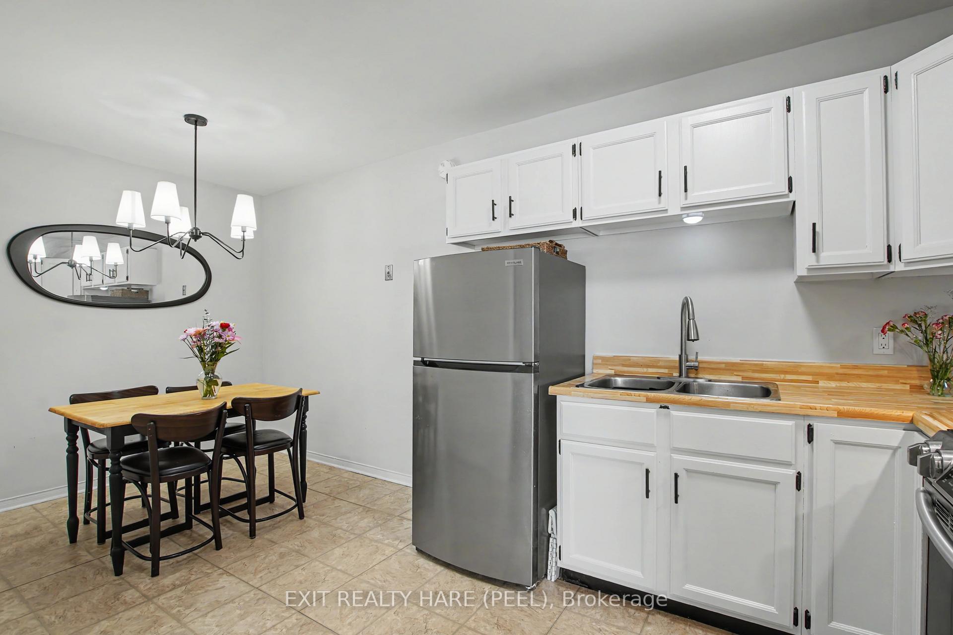 Photo 13 of Unit 93, 90 Lawrence Avenue, Orangeville — HOMEH