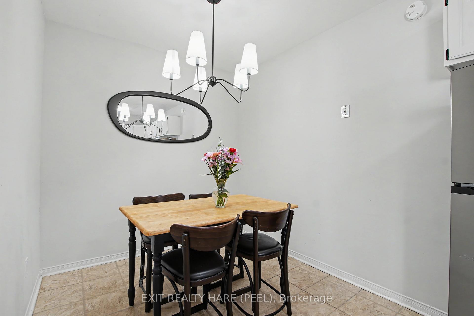 Photo 15 of Unit 93, 90 Lawrence Avenue, Orangeville — HOMEH