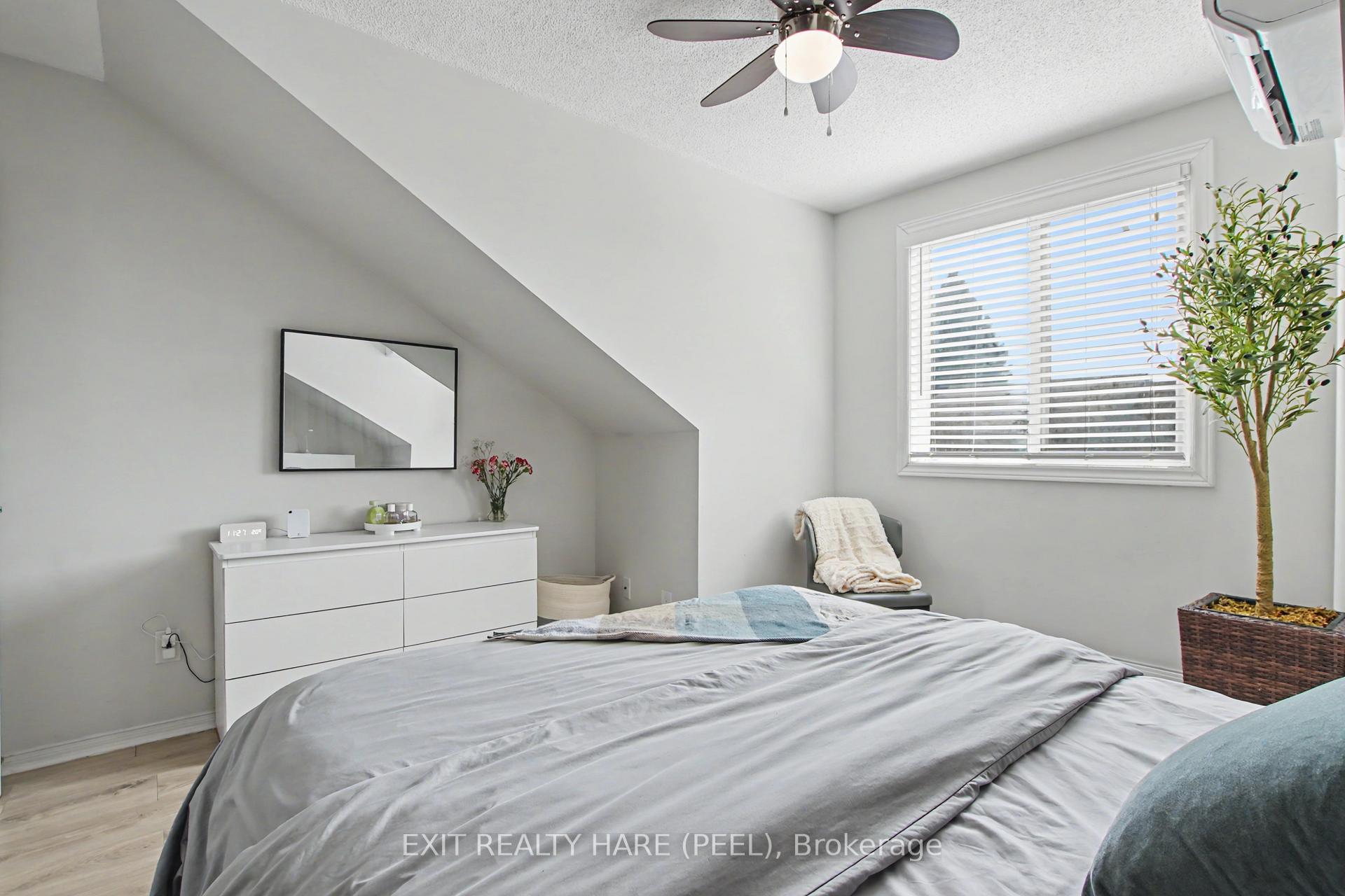 Photo 22 of Unit 93, 90 Lawrence Avenue, Orangeville — HOMEH