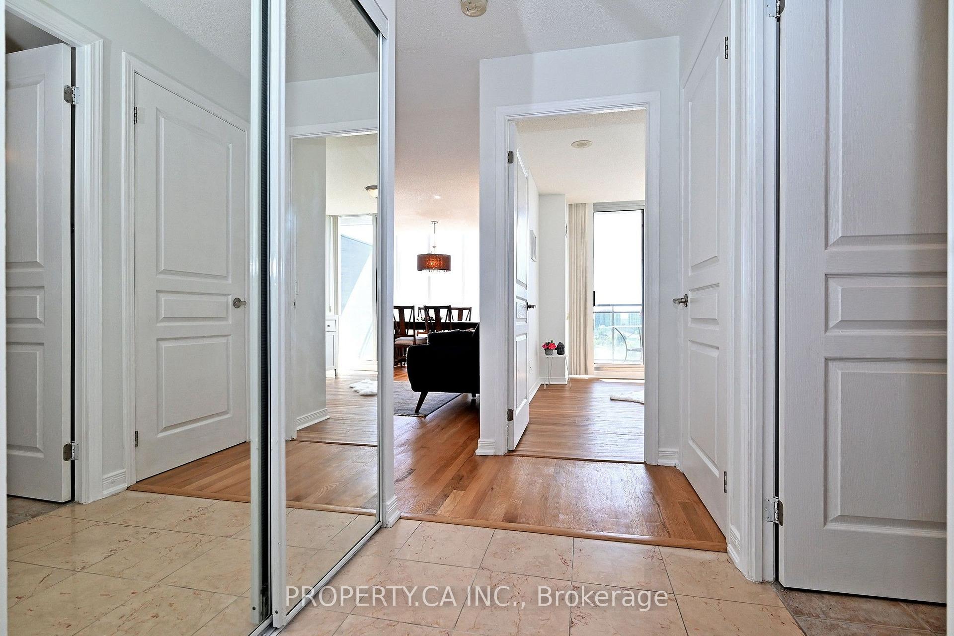 Photo 3 of Unit 1013, 310 Red Maple Road, Richmond Hill, Langstaff — HOMEH