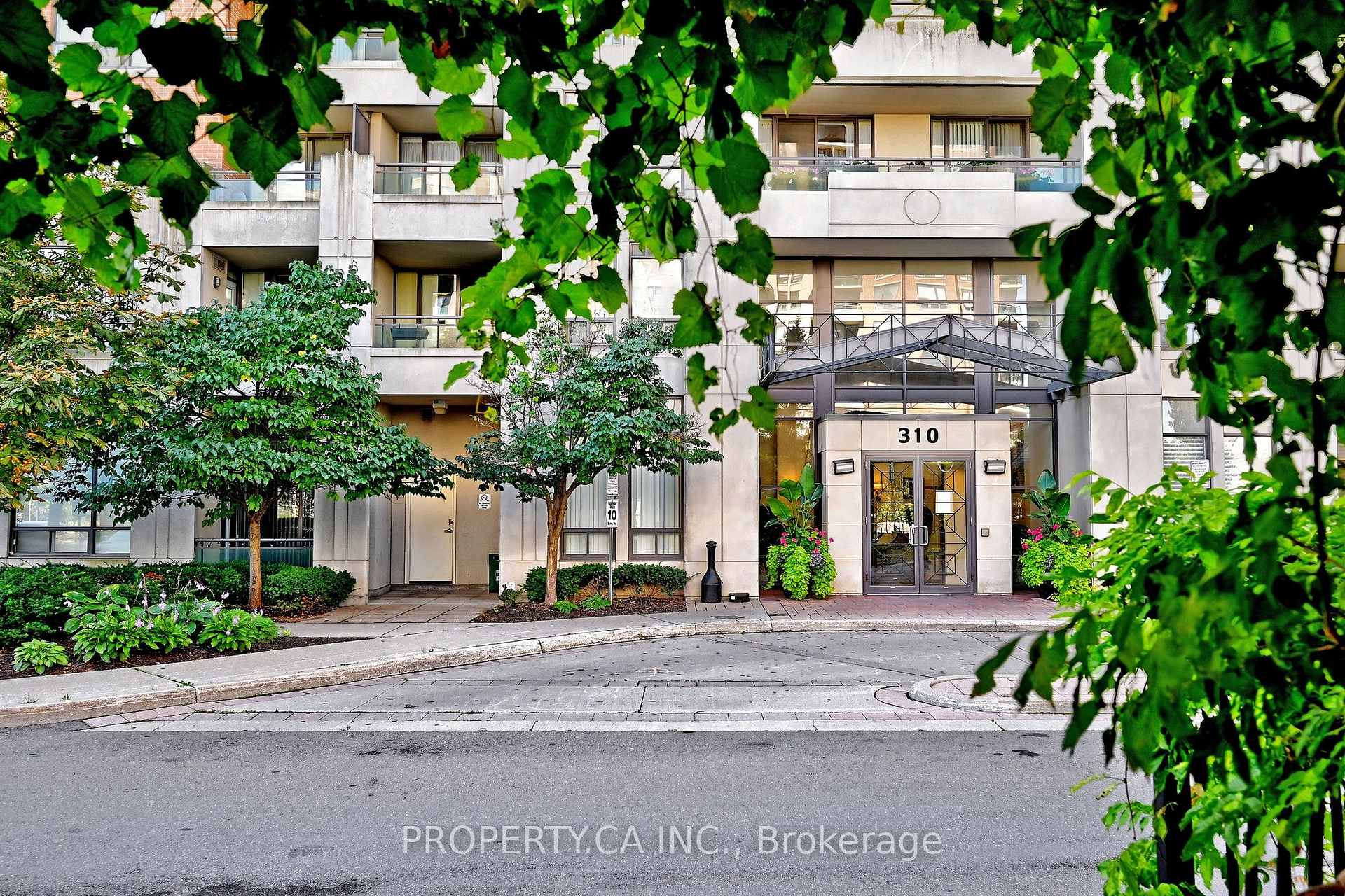 Photo 11 of Unit 1013, 310 Red Maple Road, Richmond Hill, Langstaff — HOMEH