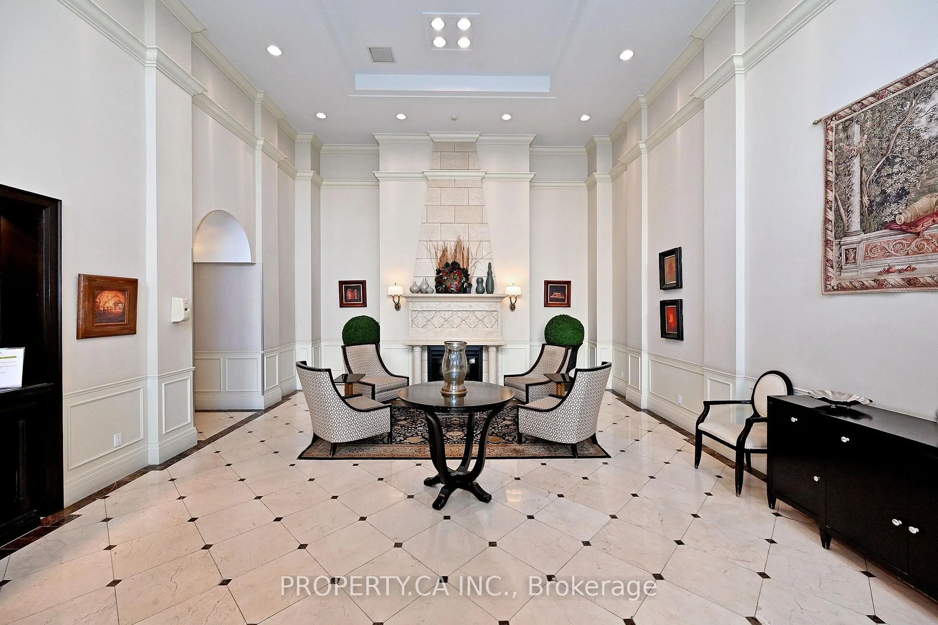 Photo 6 of Unit 1013, 310 Red Maple Road, Richmond Hill, Langstaff — HOMEH