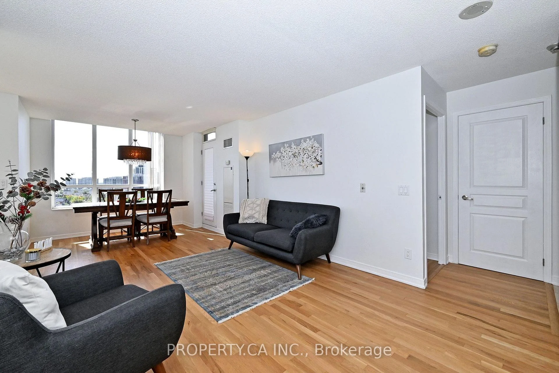 Photo 12 of Unit 1013, 310 Red Maple Road, Richmond Hill, Langstaff — HOMEH