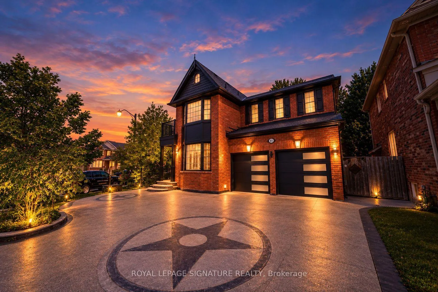 Photo 1 of 81 Bulmer Crescent, Newmarket, Woodland Hill — HOMEH