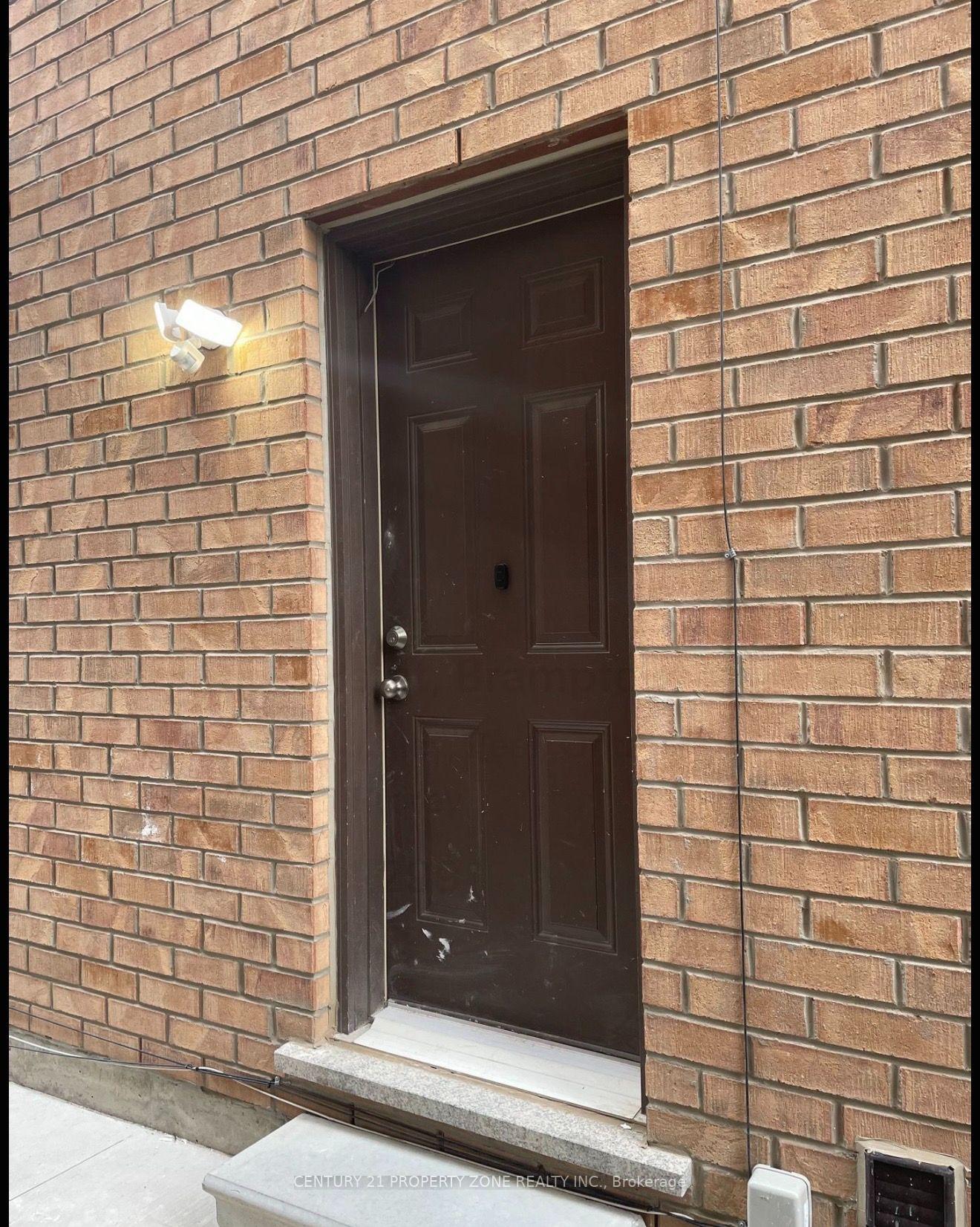 Photo 5 of Unit Bsmt, 41 Hashmi Place, Brampton, Credit Valley — HOMEH
