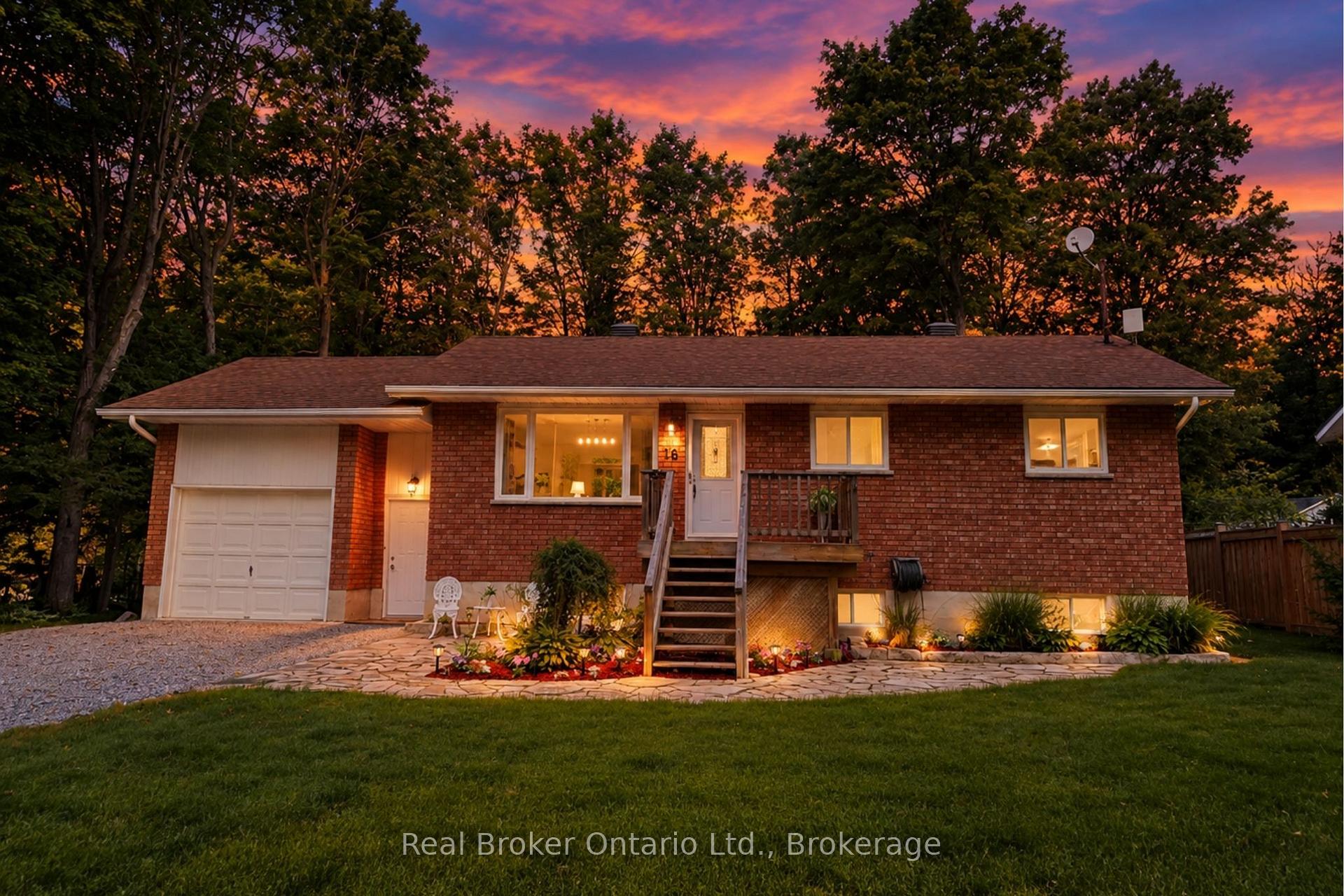 Photo 2 of 16 Mundy Avenue, Tiny, Rural Tiny — HOMEH