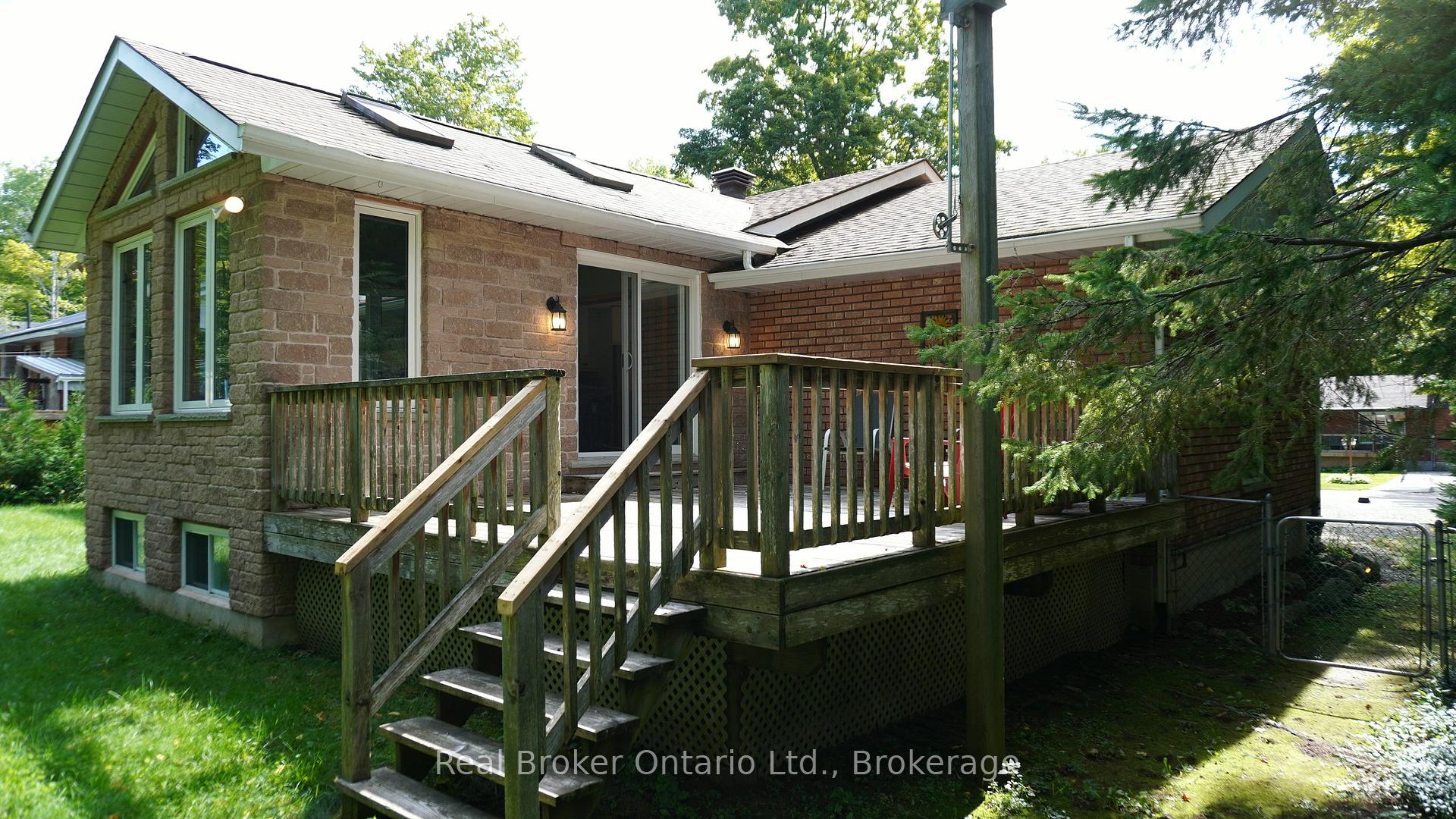 Photo 26 of 16 Mundy Avenue, Tiny, Rural Tiny — HOMEH