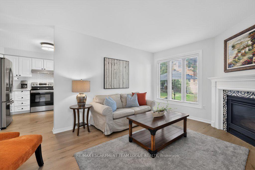 Photo 16 of Unit 9, 2103 Berwick Drive, Burlington, Rose — HOMEH