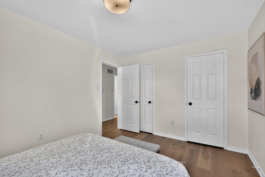 Photo 27 of Unit 9, 2103 Berwick Drive, Burlington, Rose — HOMEH