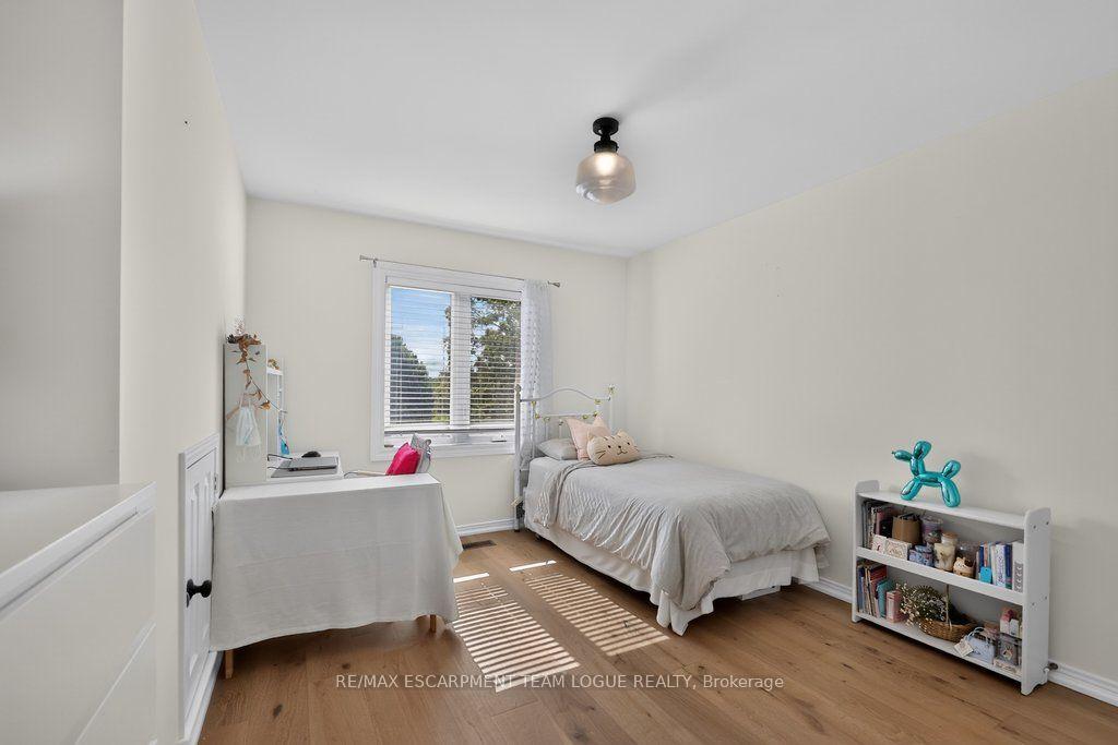 Photo 28 of Unit 9, 2103 Berwick Drive, Burlington, Rose — HOMEH