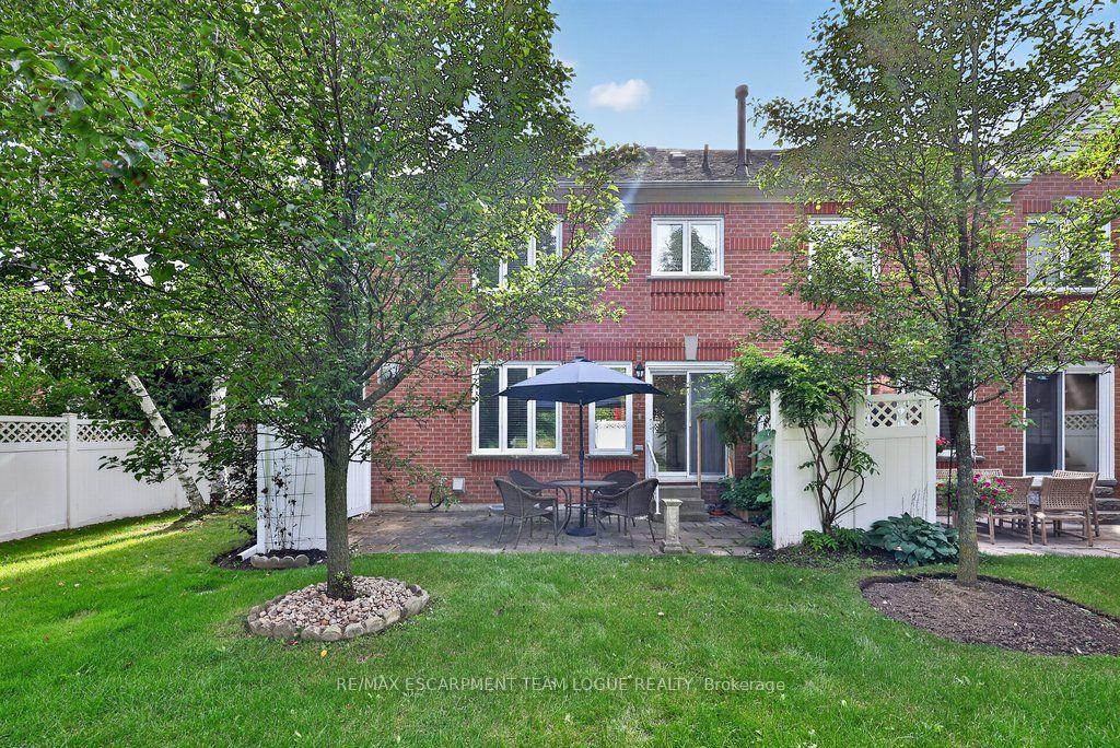 Photo 32 of Unit 9, 2103 Berwick Drive, Burlington, Rose — HOMEH