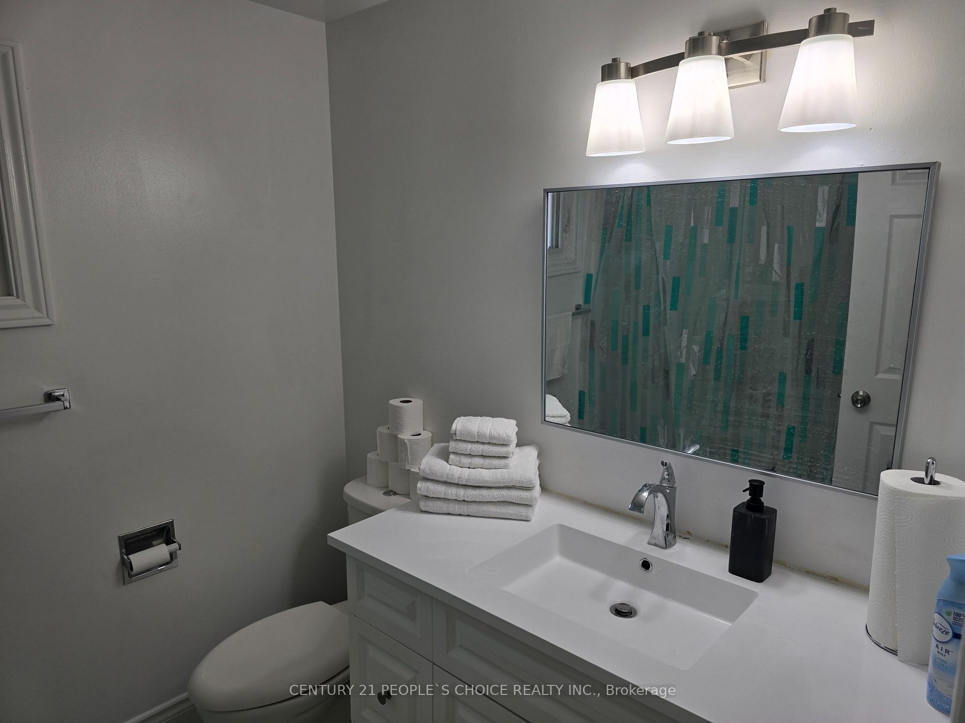 Photo 19 of 6063 Farmstead Lane, Mississauga, Meadowvale — HOMEH