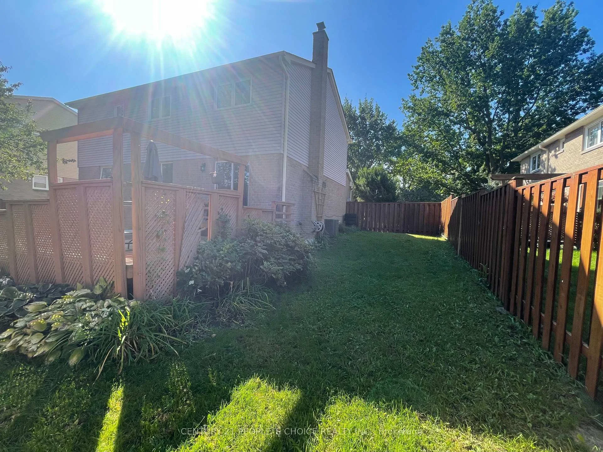 Photo 24 of 6063 Farmstead Lane, Mississauga, Meadowvale — HOMEH