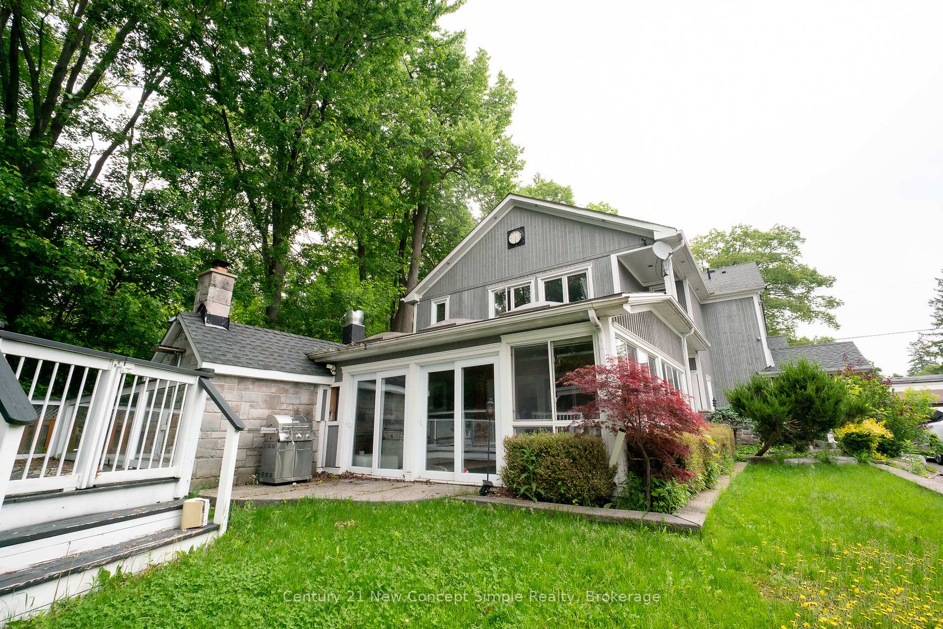 Photo 2 of 116 Moray Avenue, Richmond Hill, Oak Ridges Lake Wilcox — HOMEH