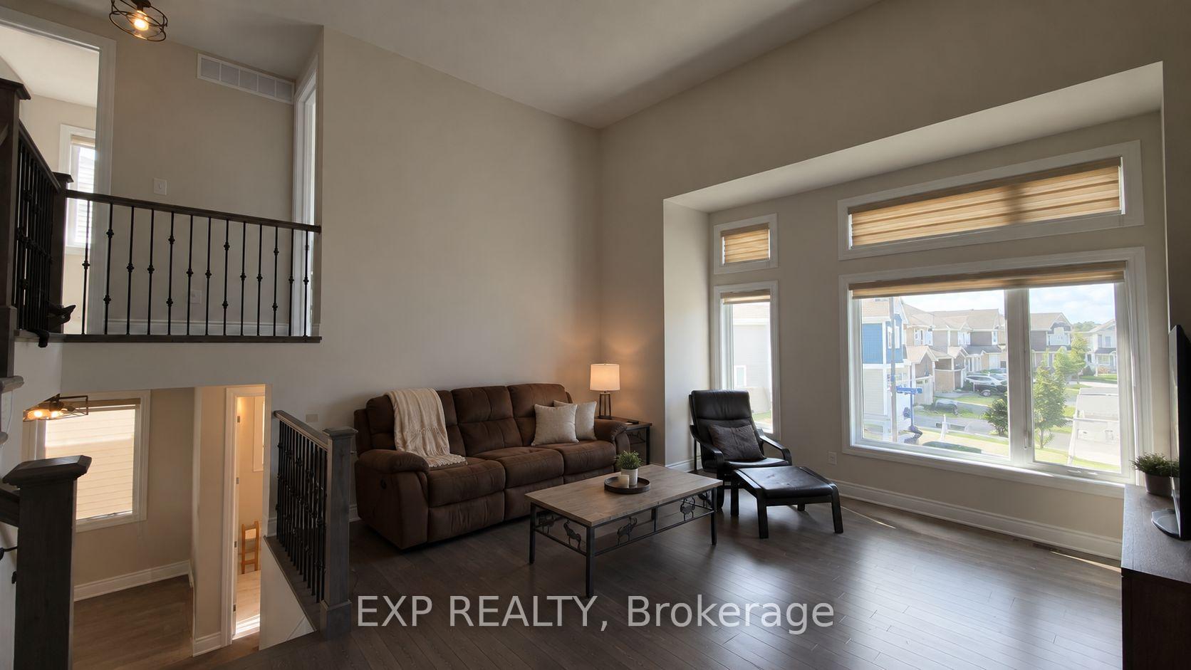 Photo 13 of 1004 Keeper Heights, Ottawa, Goulbourn Twp From Franktown Rd/South To Rideau — HOMEH