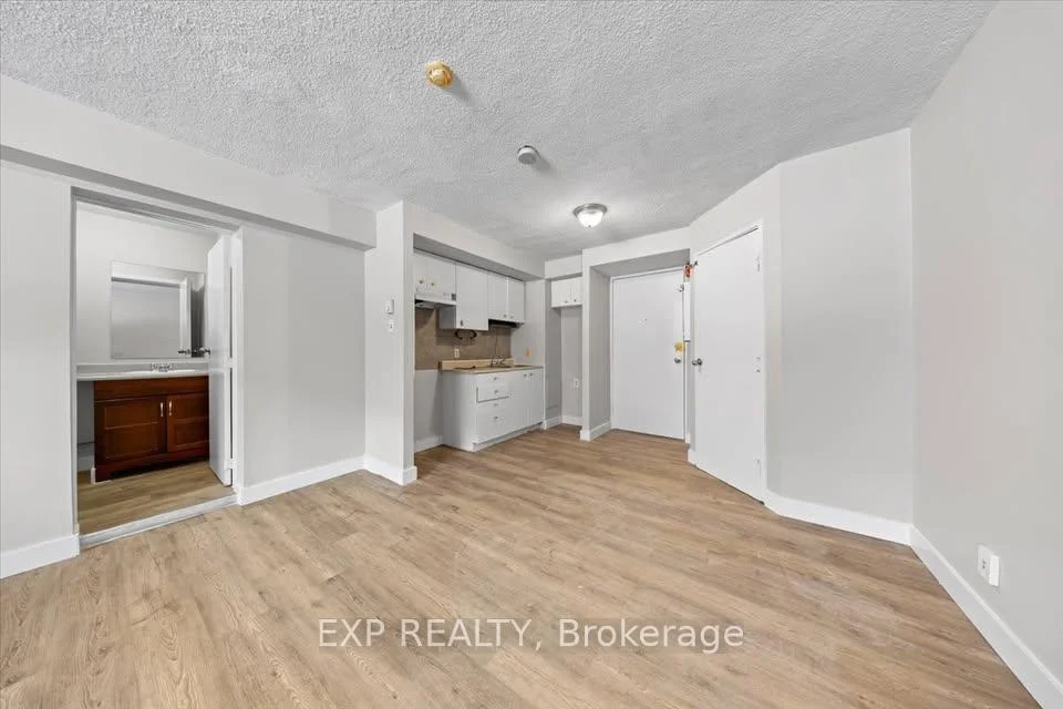 Photo 4 of Unit 021, 1435 Morisset Avenue, Ottawa, Carlington — HOMEH