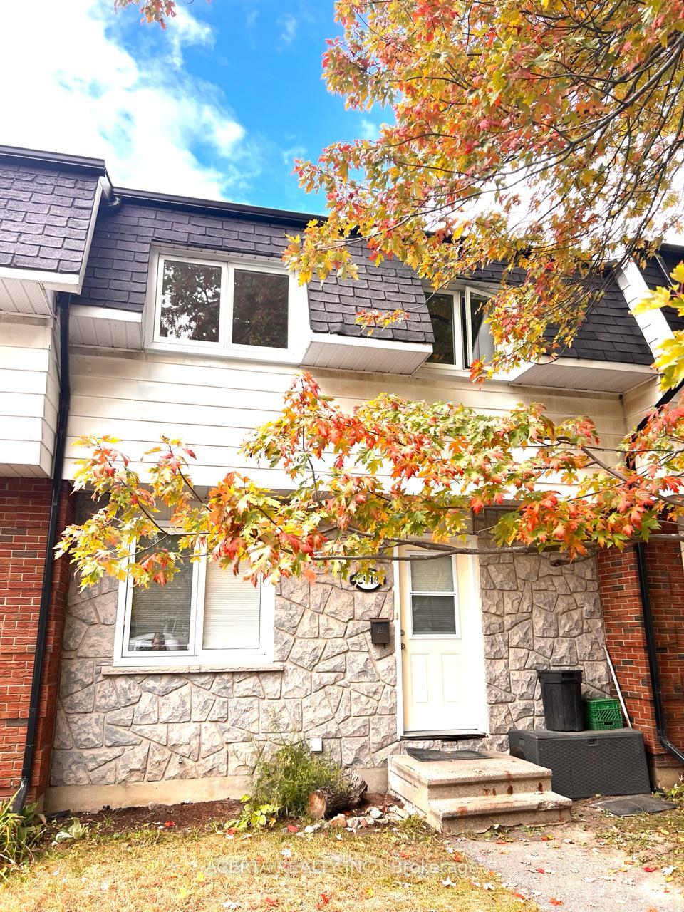 Photo 1 of 2943 Ahearn Avenue, Ottawa, Britannia — HOMEH