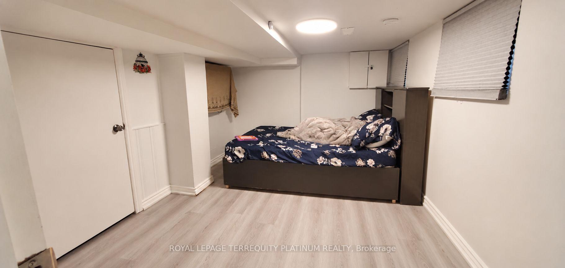 Photo 9 of Unit Bsmt, 296 Lumsden Avenue, Toronto, Woodbine-Lumsden — HOMEH