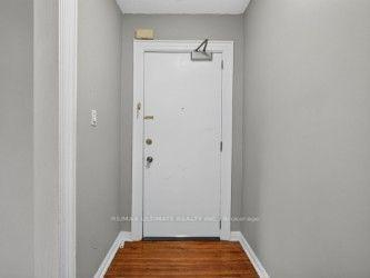 Photo 9 of Unit 5, 2360 Queen Street E, Toronto, The Beaches — HOMEH