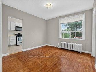 Photo 11 of Unit 5, 2360 Queen Street E, Toronto, The Beaches — HOMEH