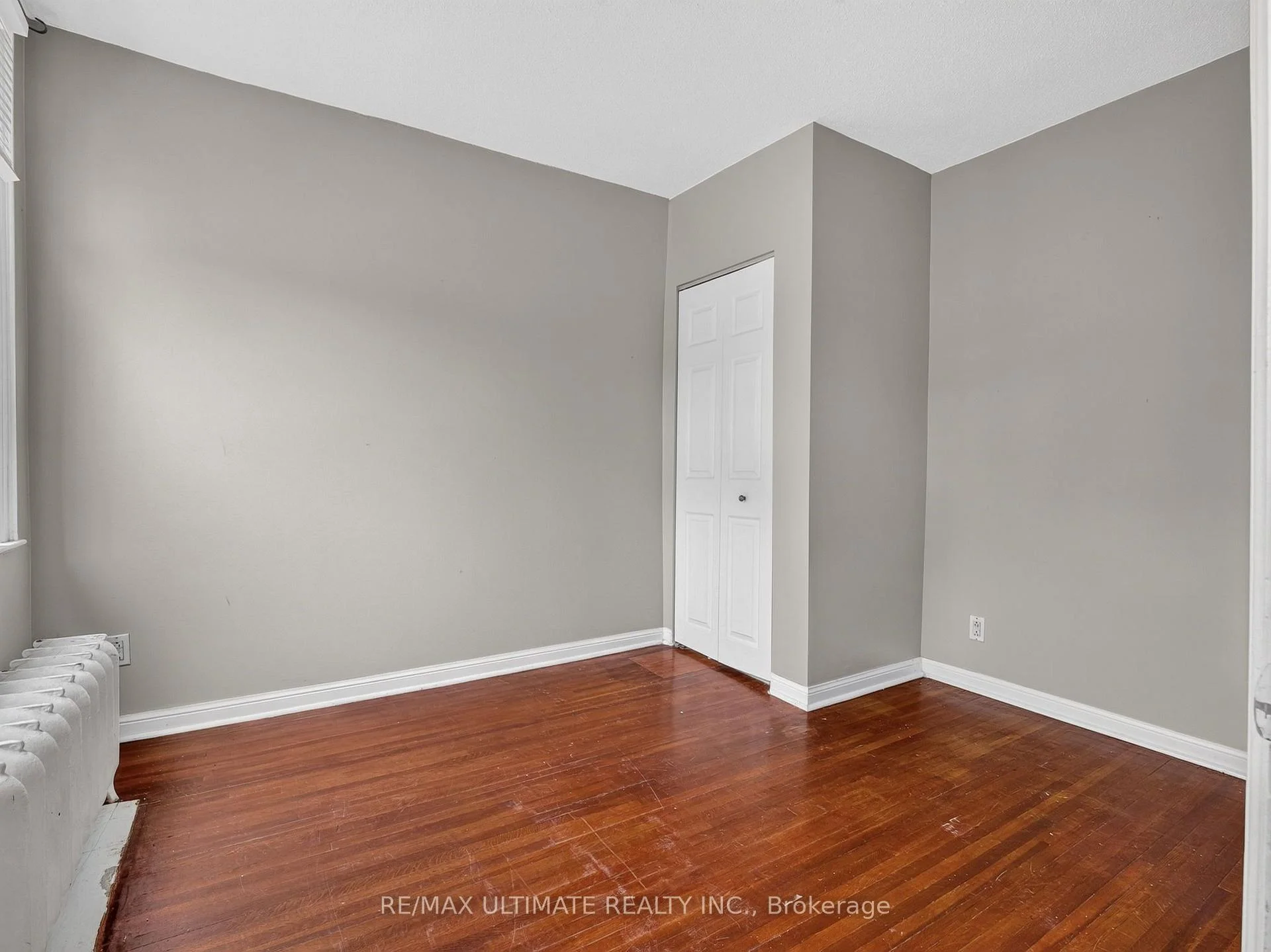 Photo 20 of Unit 5, 2360 Queen Street E, Toronto, The Beaches — HOMEH