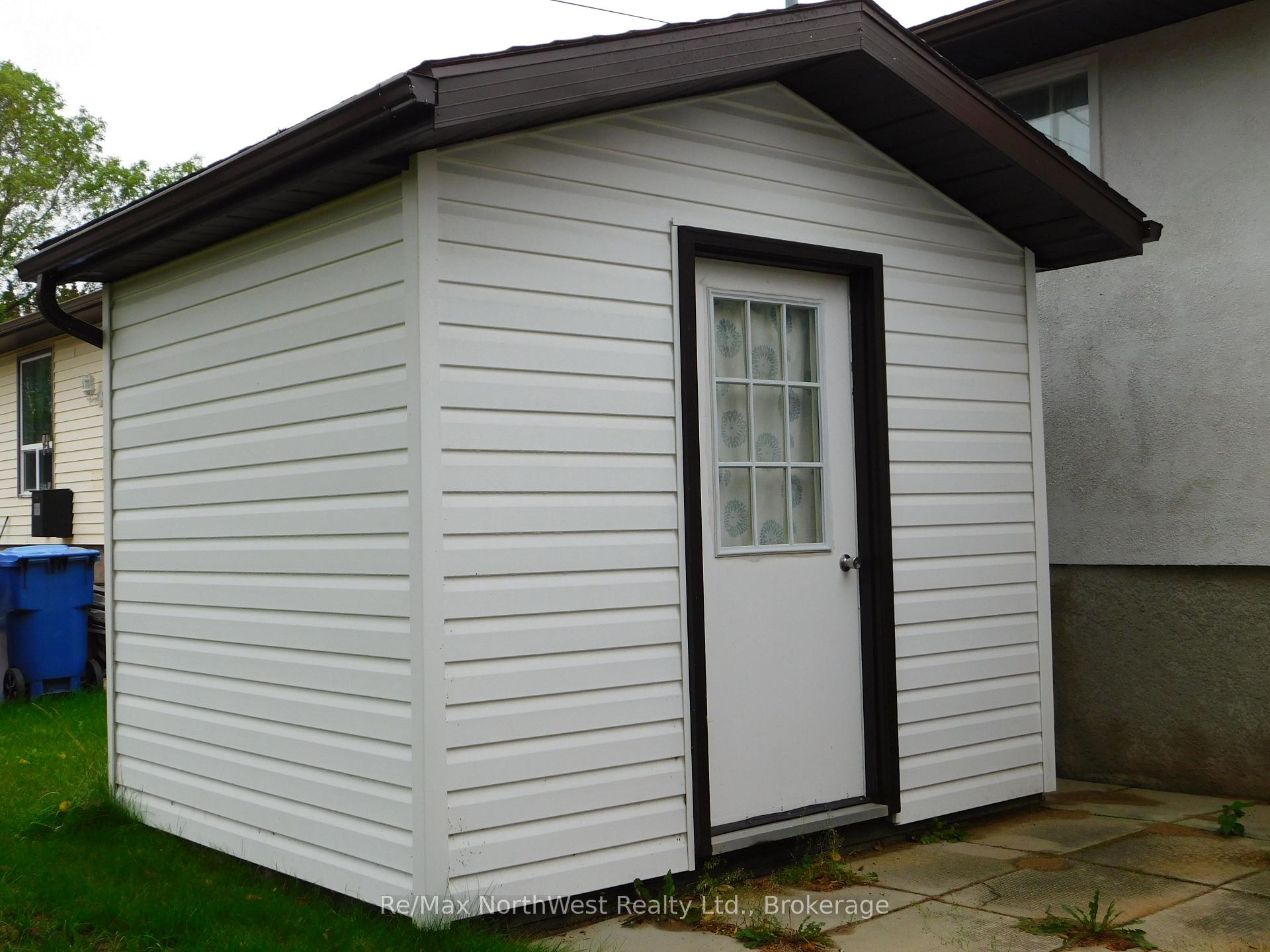 Photo 5 of 282 Wilde Street, Dryden, Milestone — HOMEH