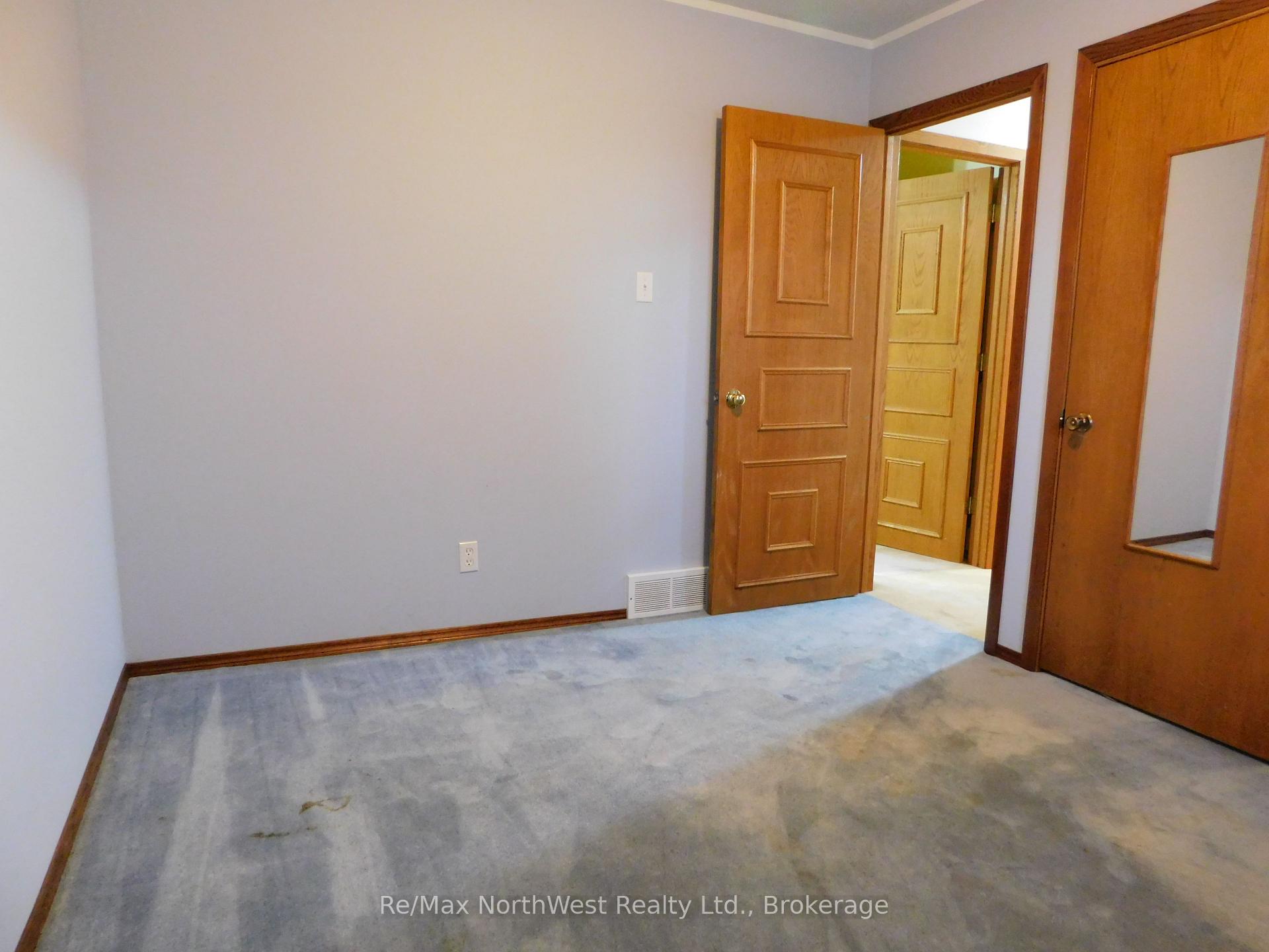 Photo 20 of 282 Wilde Street, Dryden, Milestone — HOMEH