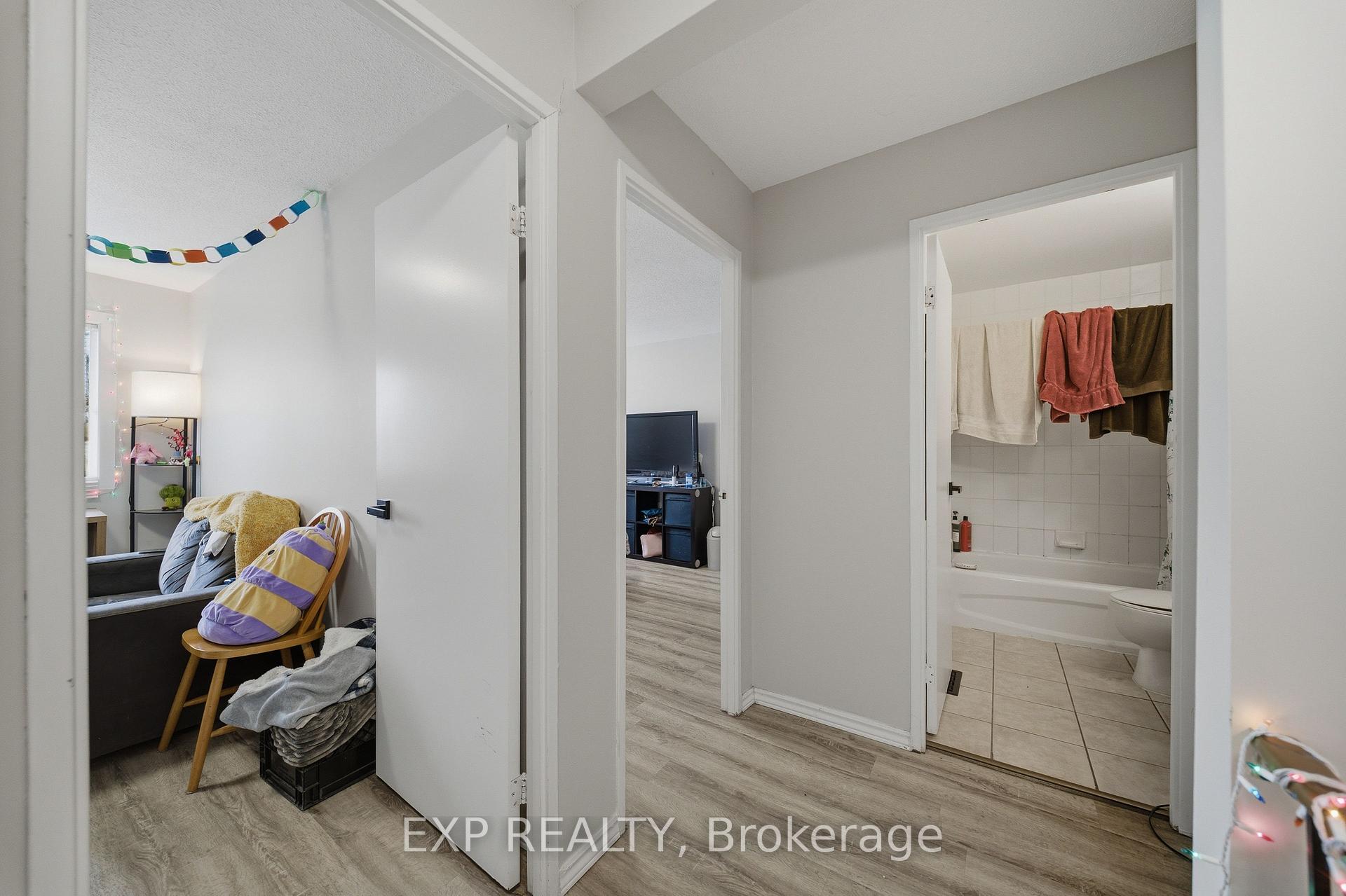 Photo 13 of Unit 11, 1675 Heatherington Road, Ottawa, Heron Gate/Industrial Park — HOMEH