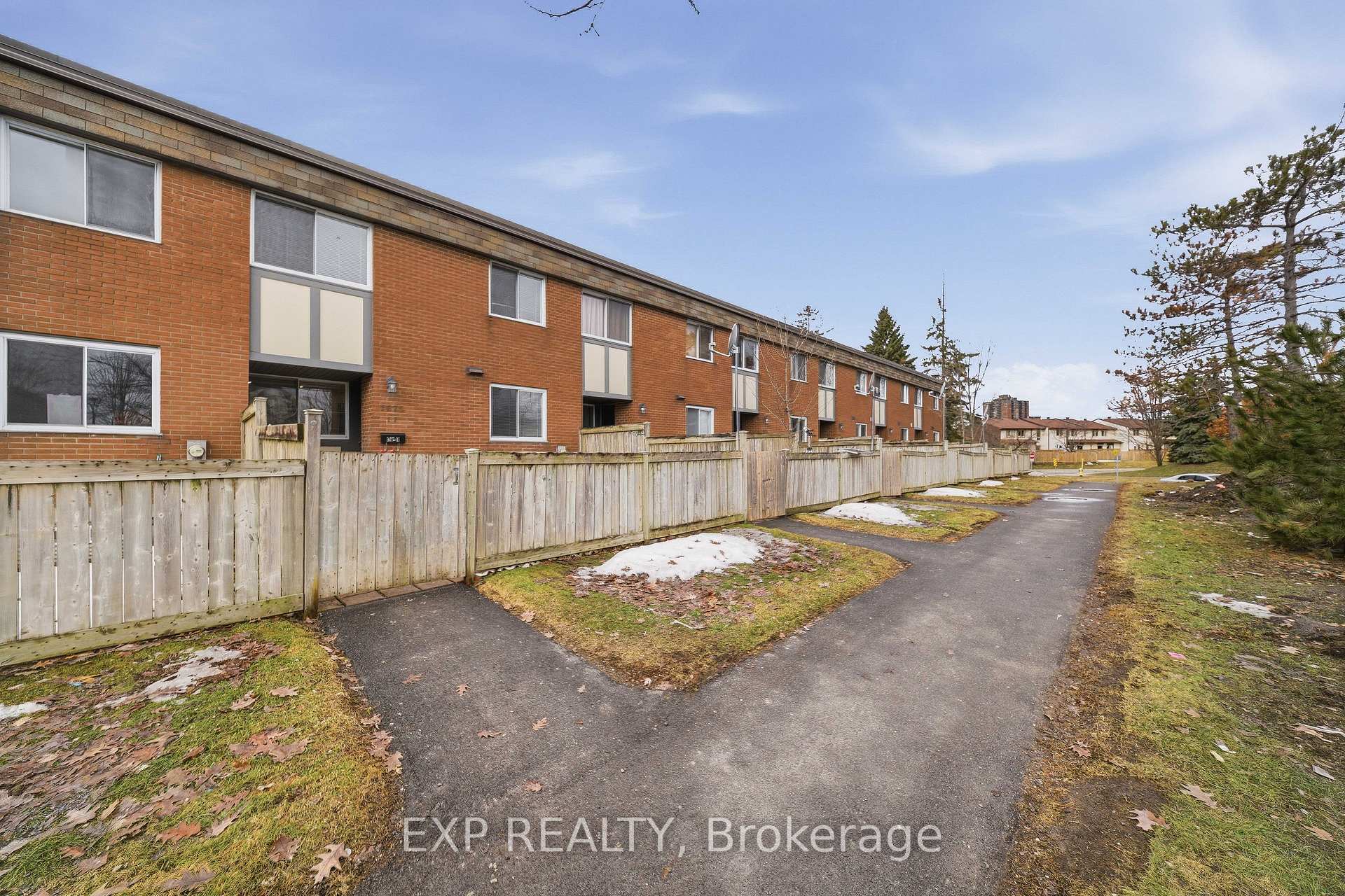 Photo 20 of Unit 11, 1675 Heatherington Road, Ottawa, Heron Gate/Industrial Park — HOMEH