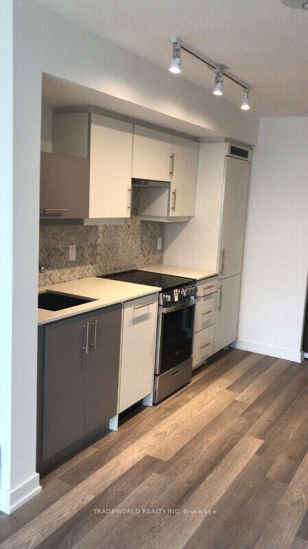 Photo 5 of Unit 707, 181 Huron Street, Toronto, Kensington-Chinatown — HOMEH