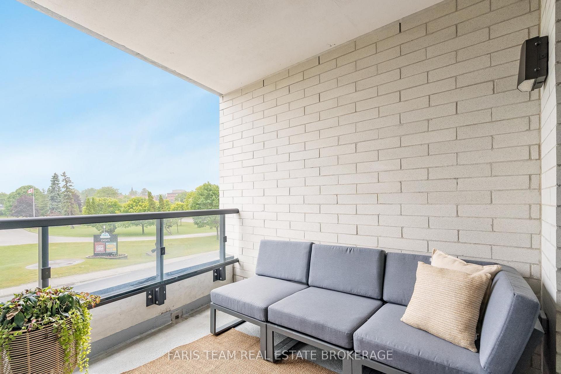 Photo 26 of Unit 209, 31 Huron Street, Collingwood — HOMEH