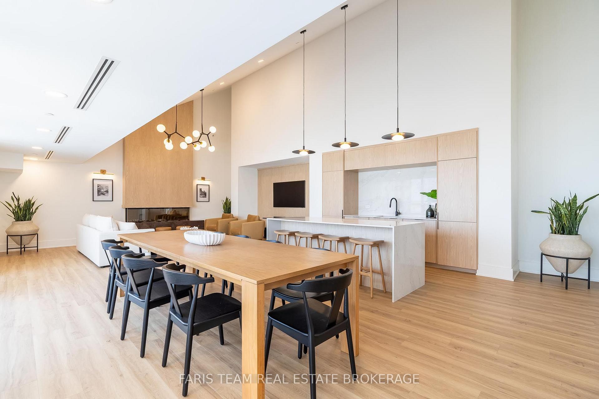 Photo 28 of Unit 209, 31 Huron Street, Collingwood — HOMEH