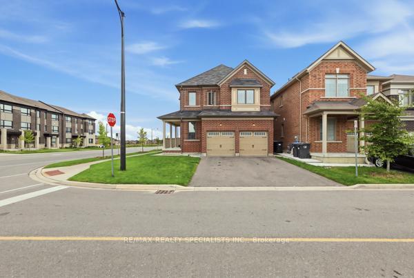 Photo 3 of 542 Remembrance Road, Brampton, Northwest Brampton — HOMEH