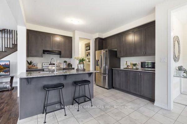 Photo 11 of 542 Remembrance Road, Brampton, Northwest Brampton — HOMEH
