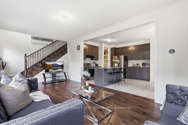 Photo 15 of 542 Remembrance Road, Brampton, Northwest Brampton — HOMEH
