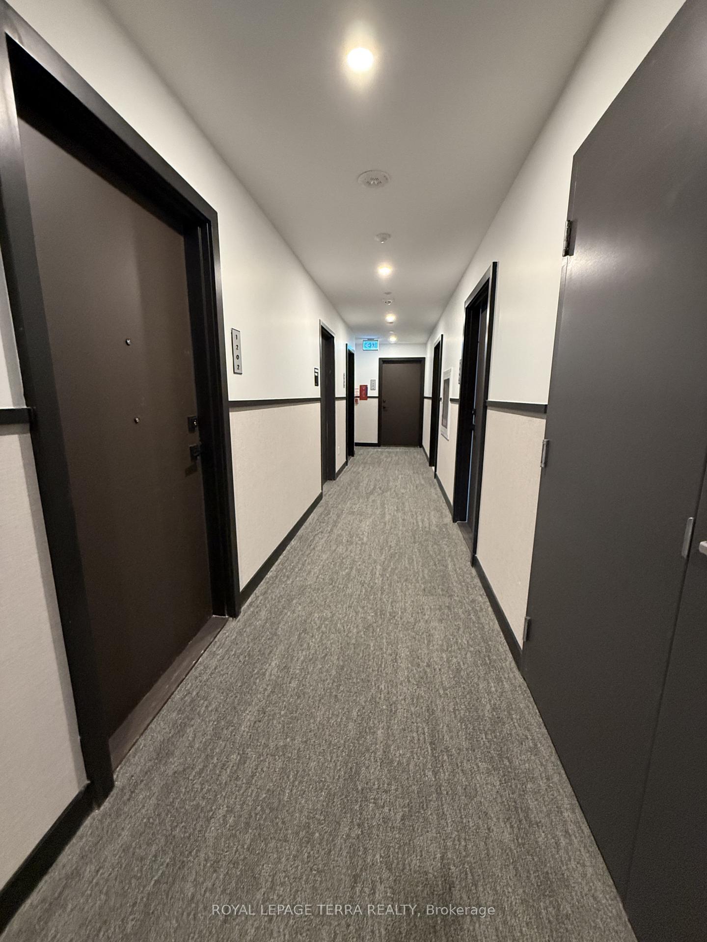 Photo 3 of Unit 1202, 474 Caldari Road, Vaughan, Concord — HOMEH