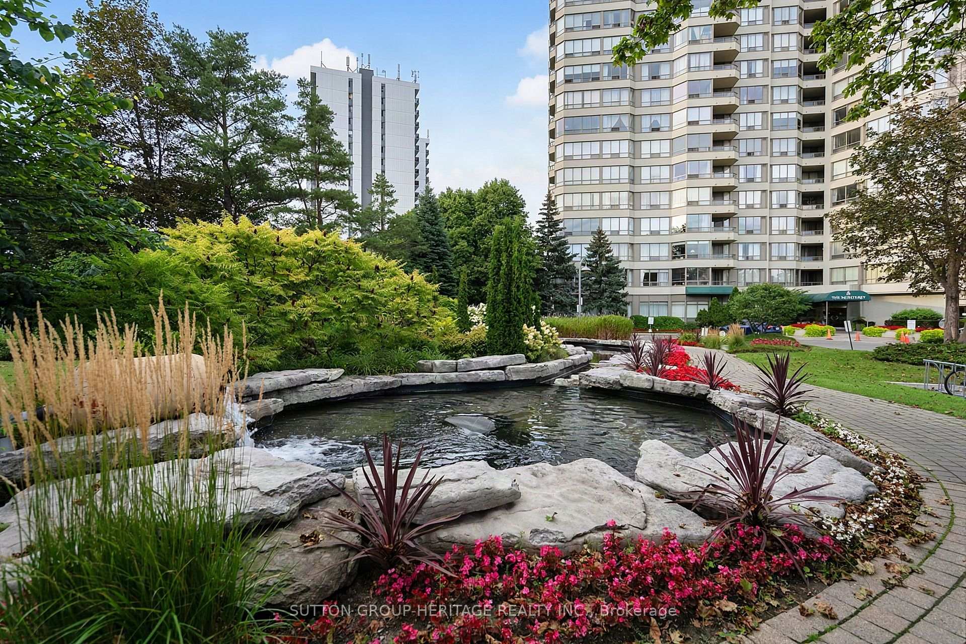 Photo 2 of Unit 815, 175 Bamburgh Circle, Scarborough, Steeles — HOMEH