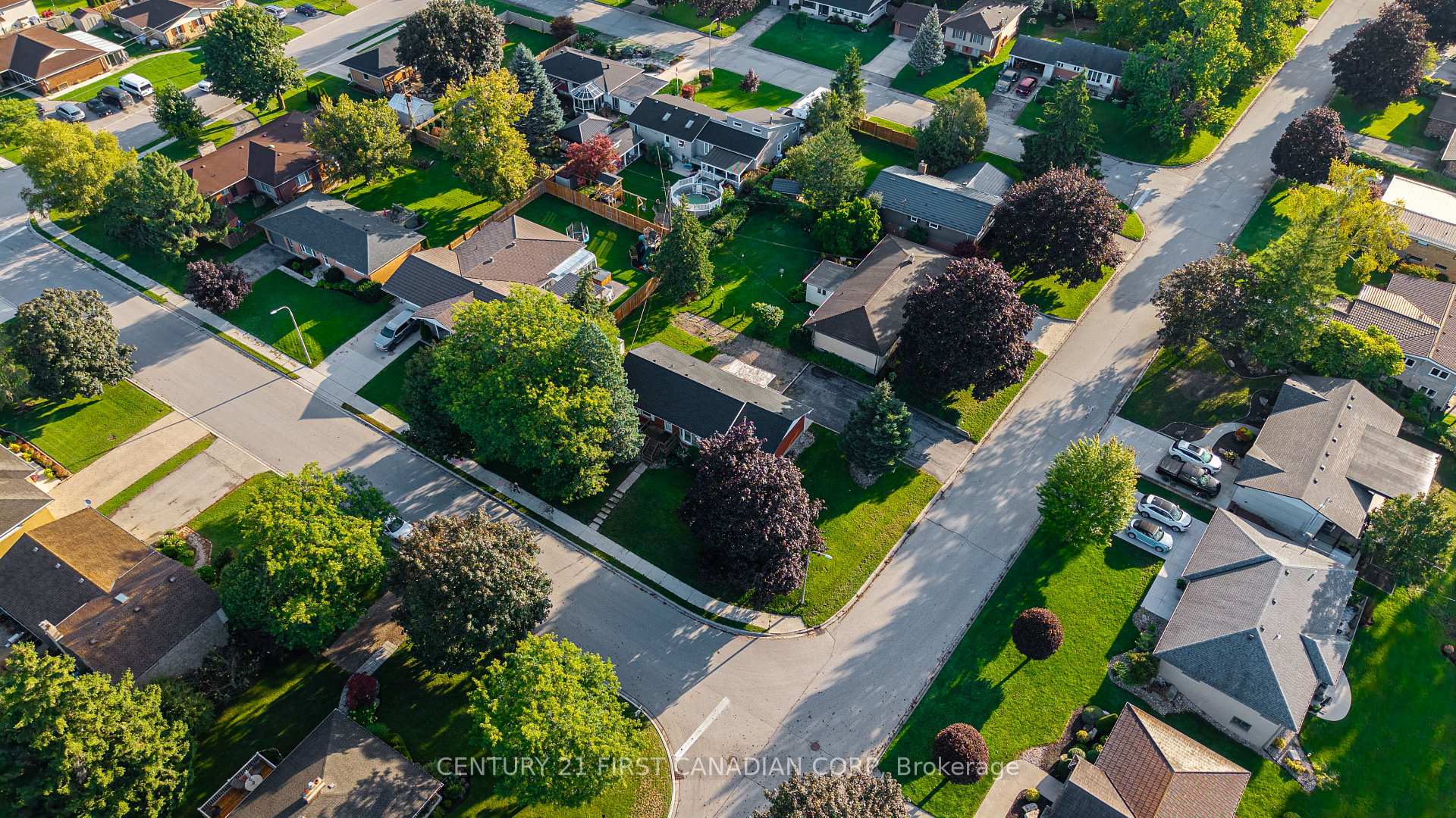 Photo 5 of 36 Orchard Street, South Huron, Exeter — HOMEH