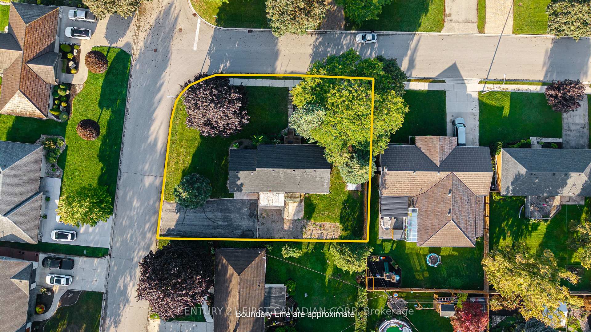 Photo 6 of 36 Orchard Street, South Huron, Exeter — HOMEH