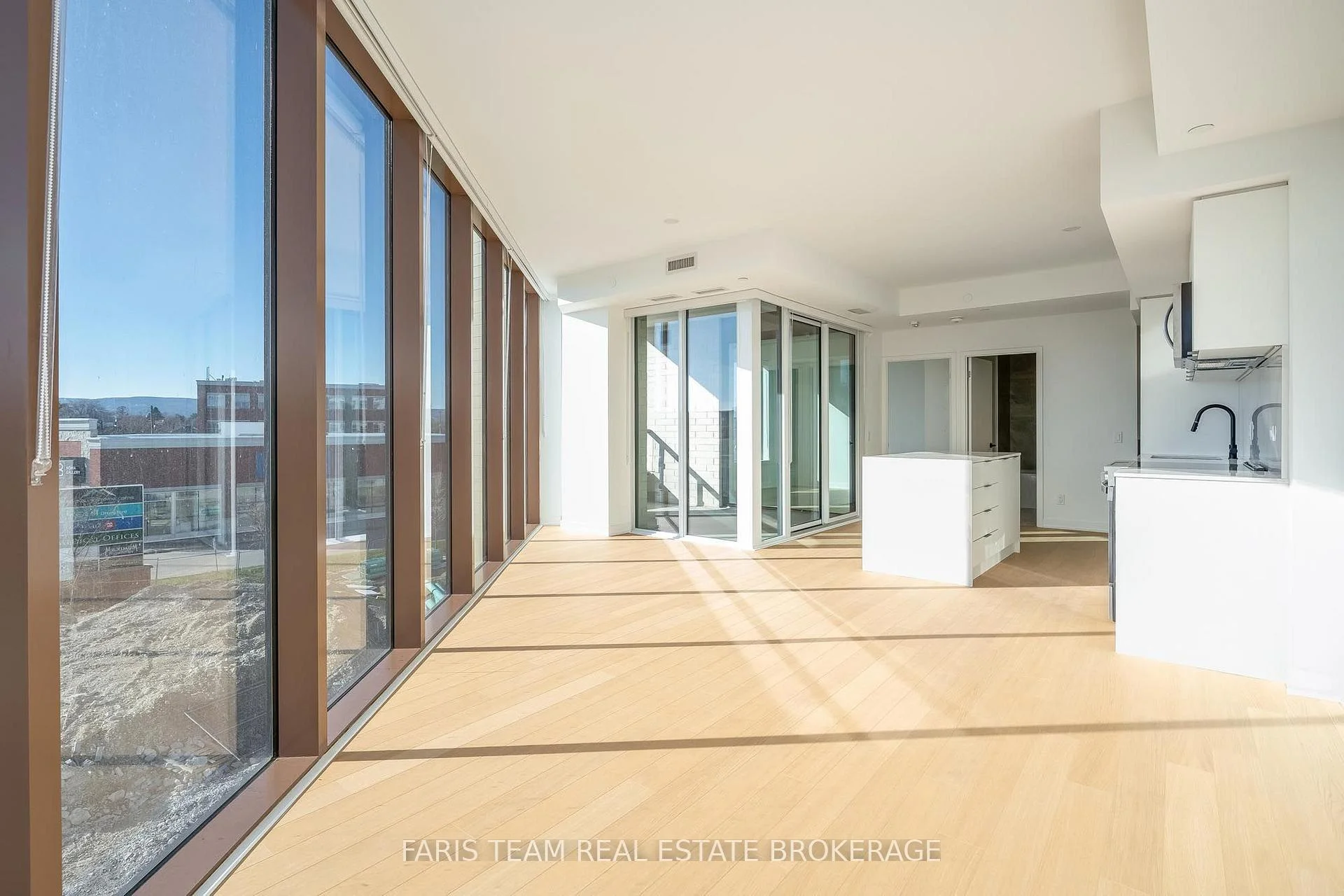 Photo 32 of Unit 216, 31 Huron Street, Collingwood — HOMEH