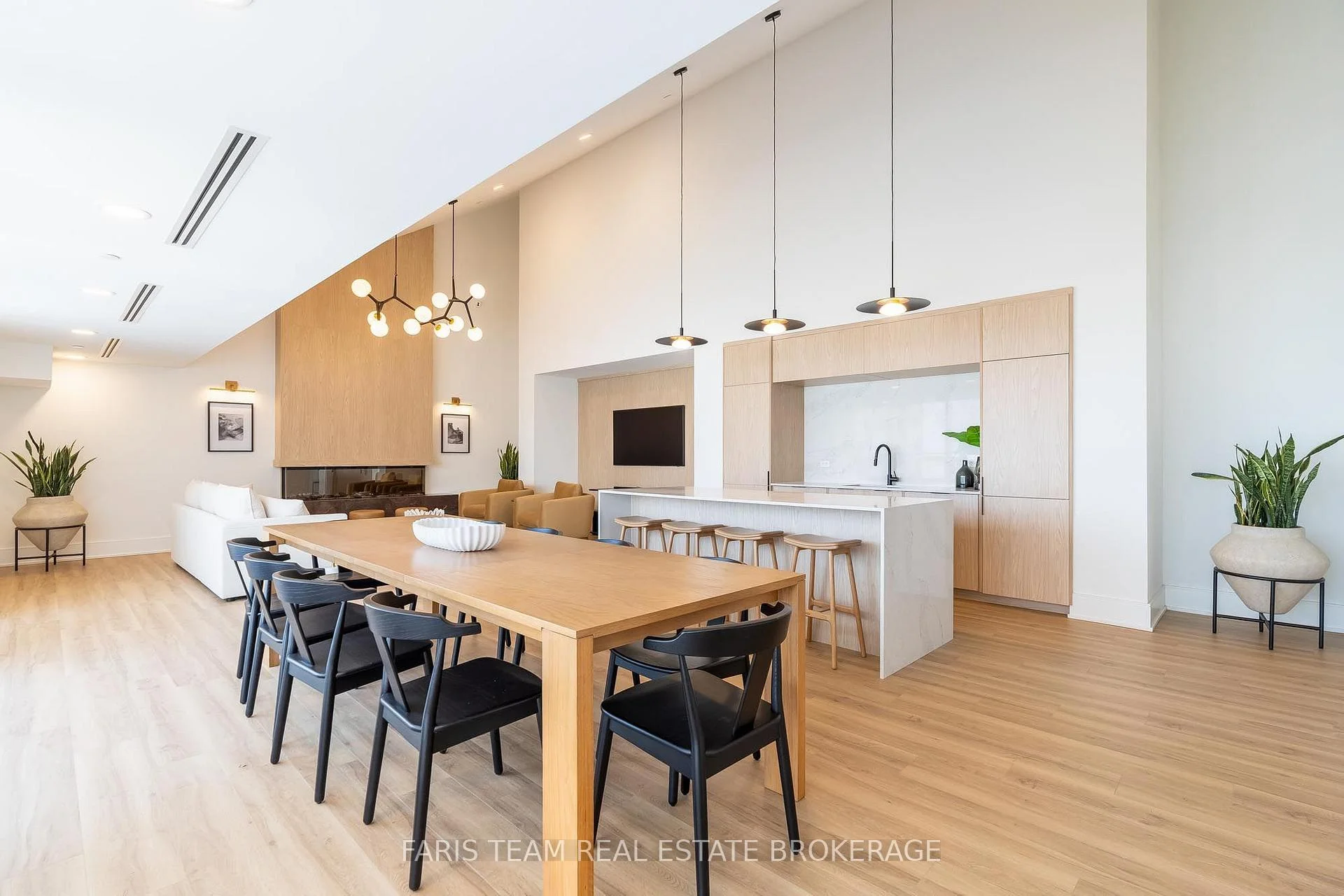 Photo 46 of Unit 216, 31 Huron Street, Collingwood — HOMEH