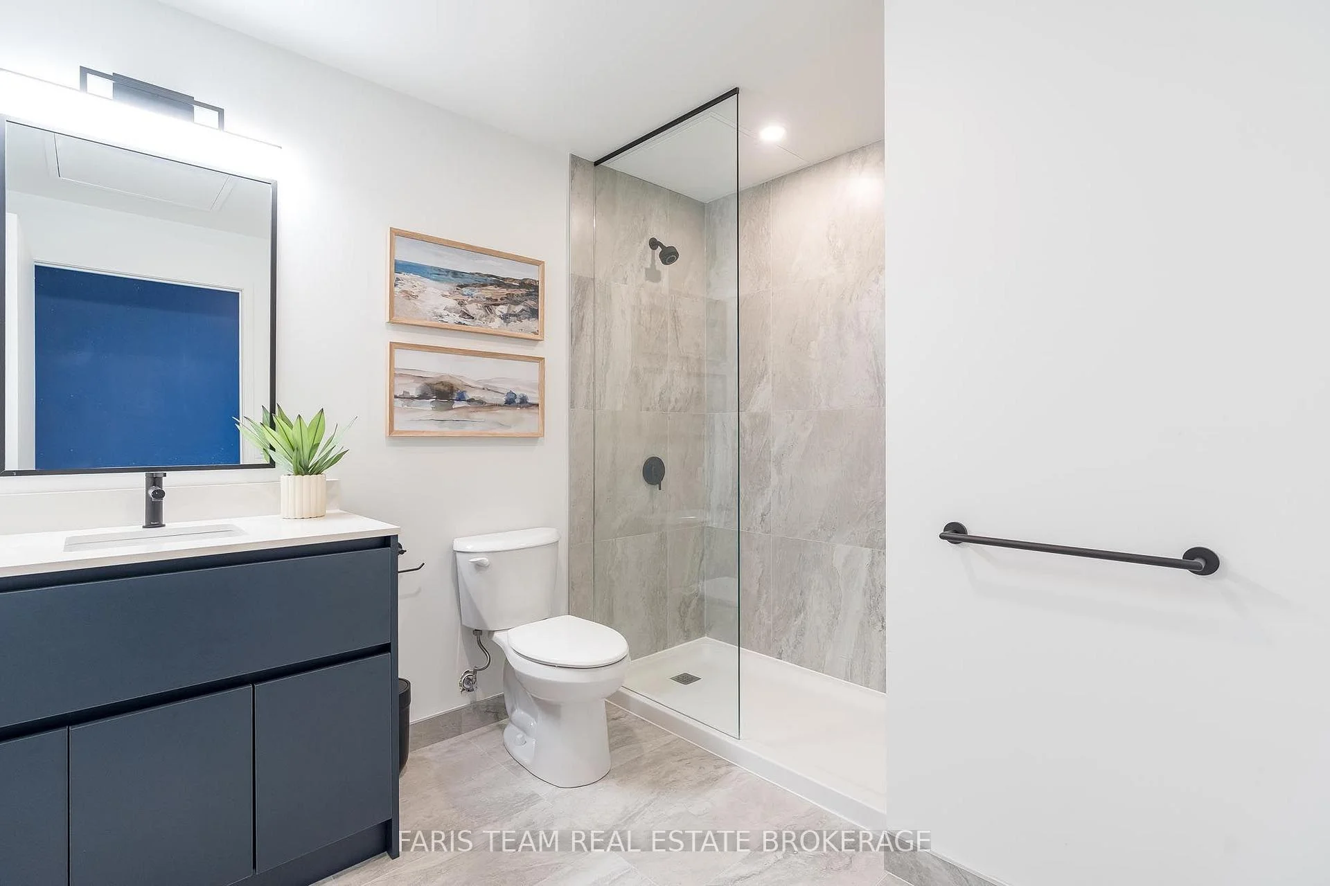 Photo 76 of Unit 216, 31 Huron Street, Collingwood — HOMEH