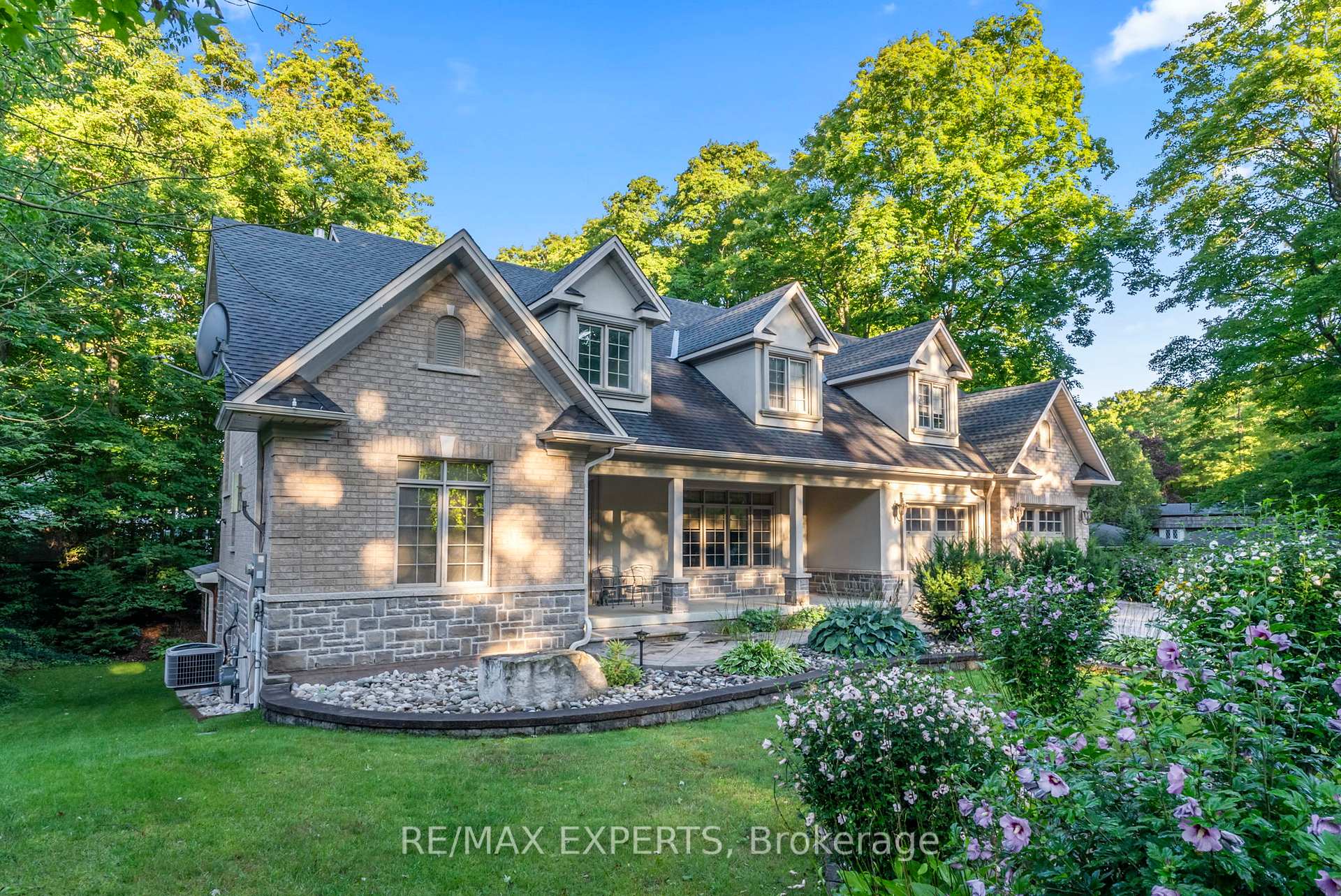 Photo 7 of 431 Manley Crescent, South Bruce Peninsula — HOMEH