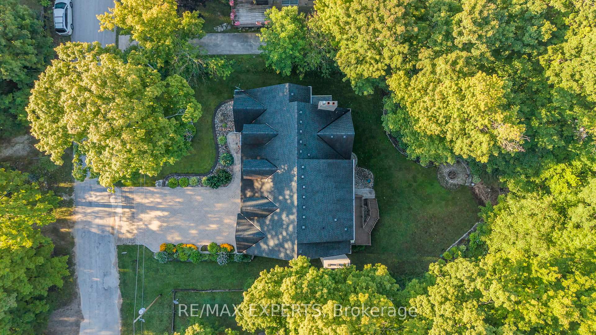 Photo 44 of 431 Manley Crescent, South Bruce Peninsula — HOMEH