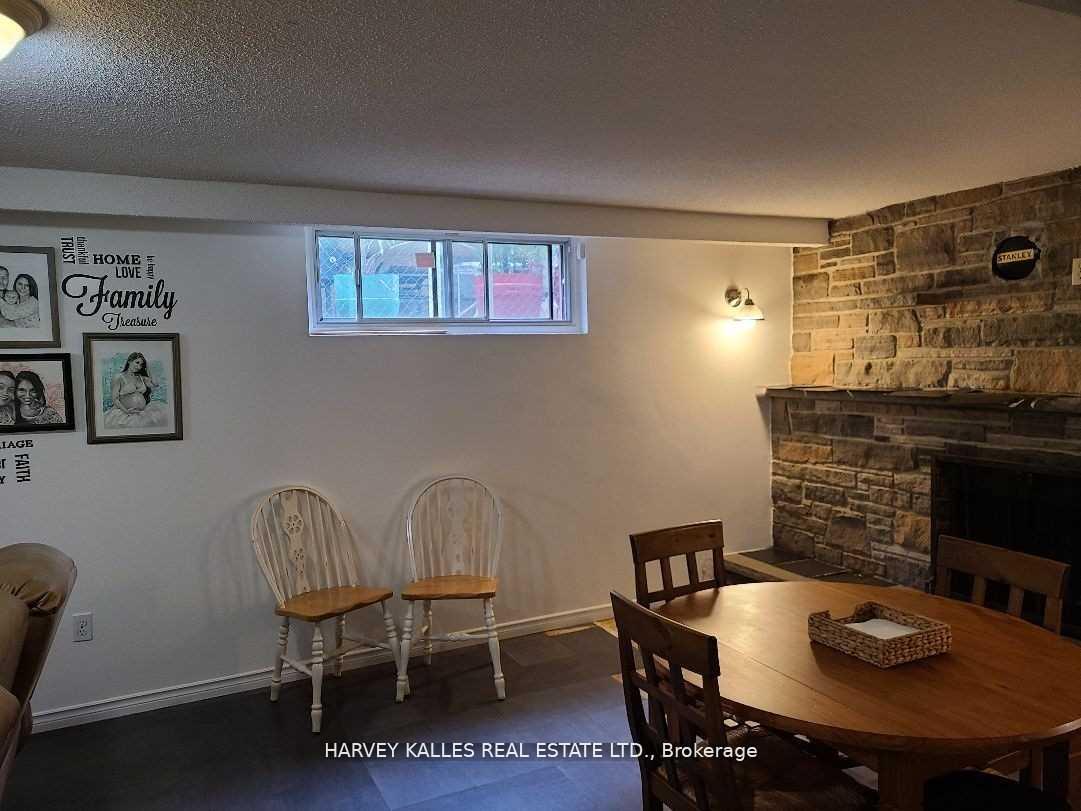 Photo 17 of 2379 Hensall Street, Mississauga, Cooksville — HOMEH