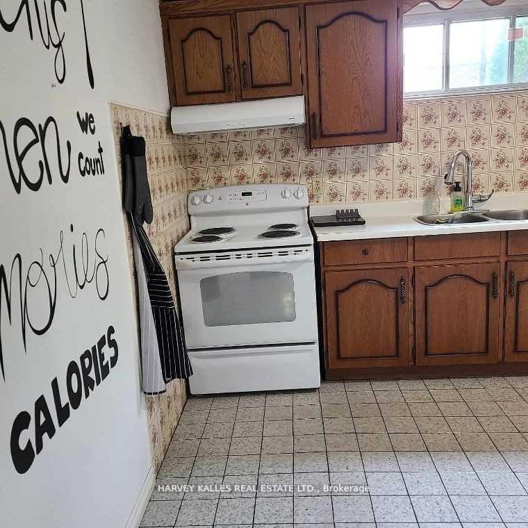 Photo 19 of 2379 Hensall Street, Mississauga, Cooksville — HOMEH