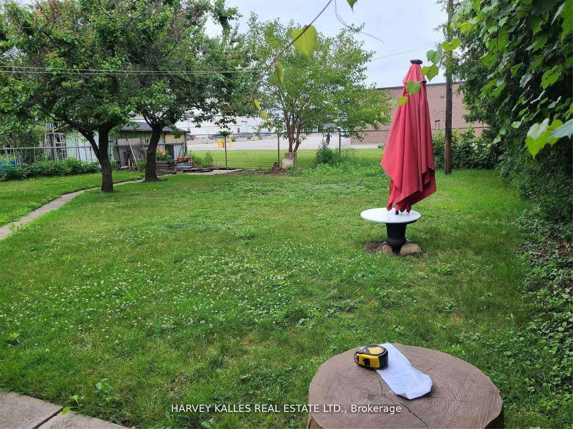Photo 33 of 2379 Hensall Street, Mississauga, Cooksville — HOMEH