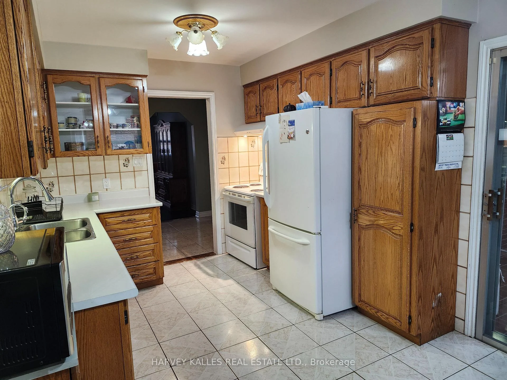 Photo 12 of 2379 Hensall Street, Mississauga, Cooksville — HOMEH