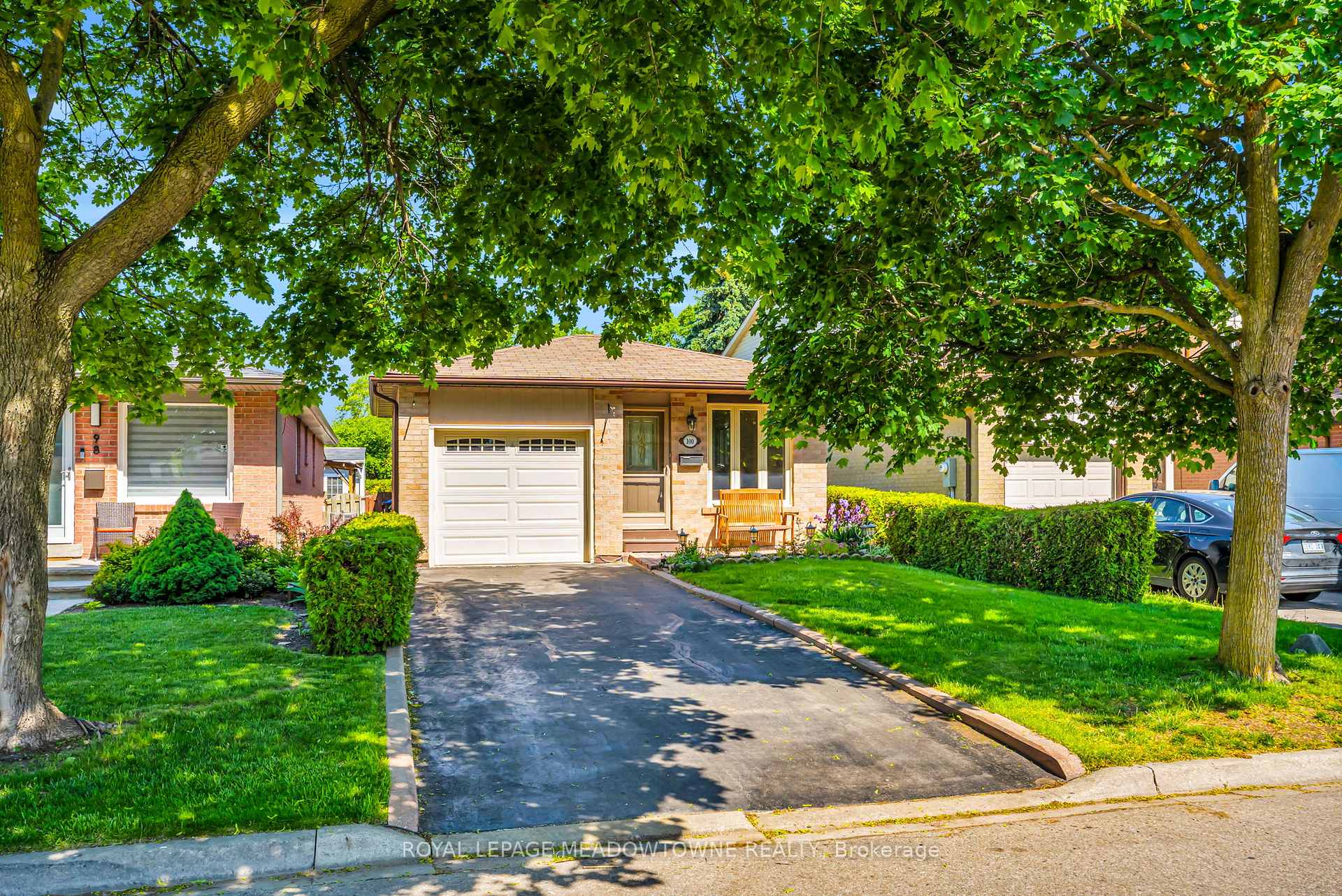 Photo 1 of 100 Martindale Crescent, Brampton, Brampton West — HOMEH